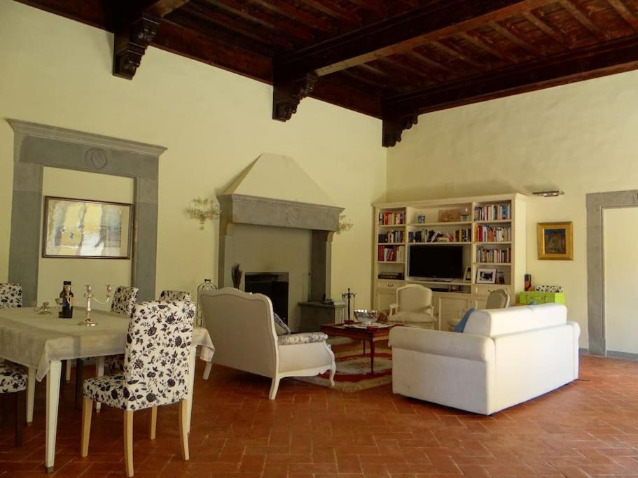 Pian Dei Giullari Suite Florencia Exterior foto